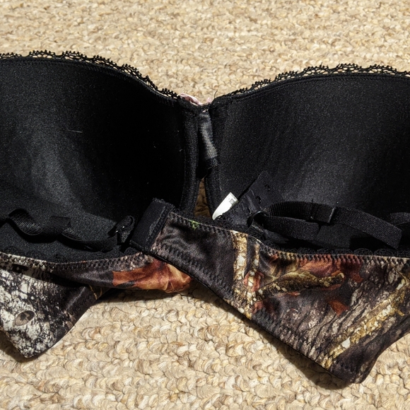 36D Padded Camo & Lace Bra - Picture 4 of 4